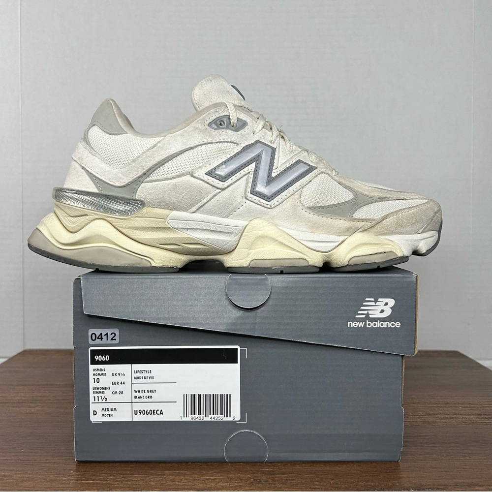 New Balance 9060 Sea Salt White M10/W11.5
